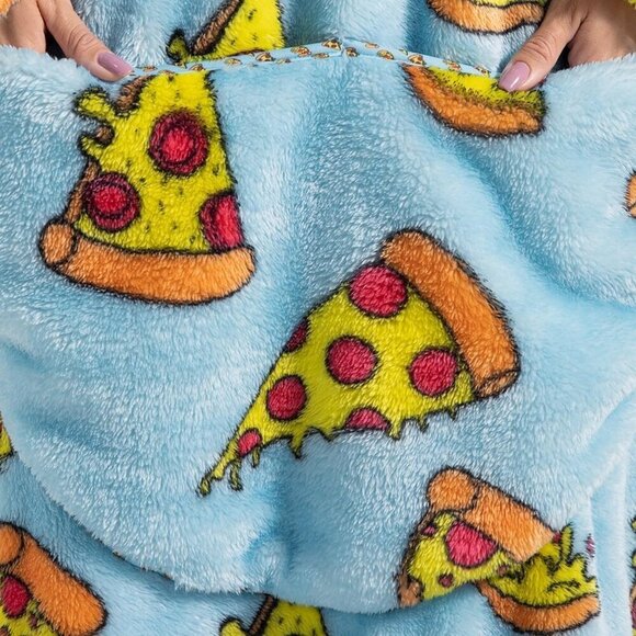 ⭐Sweat Pizza Warm Giant Hoodie Thick Flannel Blanket with Sleeve - Picture 6 of 7